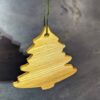 Weihnachtsbaum Anhänger in Esche