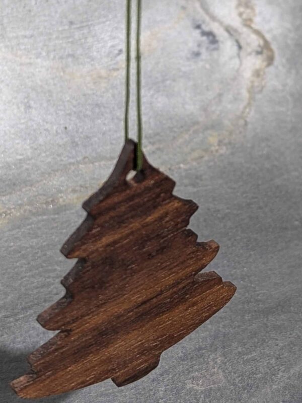 Weihnachtsbaum Anhänger Nussbaum