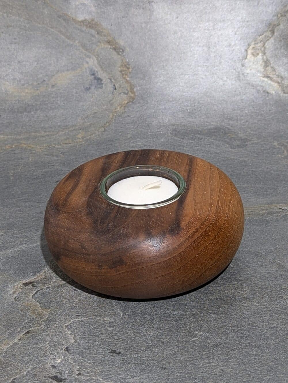 Teelichthalter Nussbaum