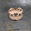 Holzschüssel aus Zirbenholz mit Herzdekoration